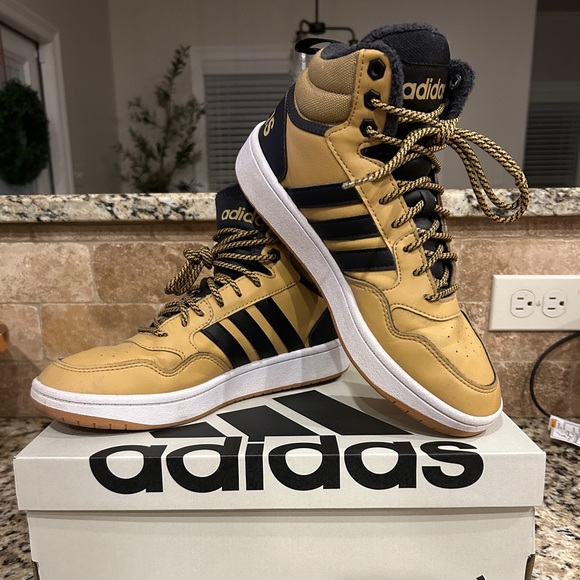 Adidas Hoops 3.0 Tan - Picture 1 of 4